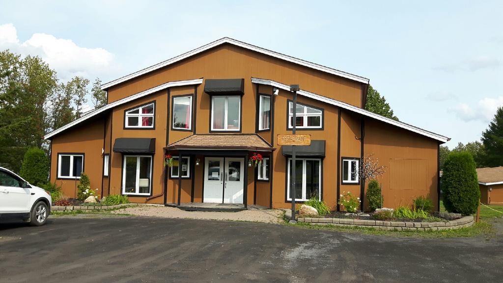 Chalets Du Lac Matapedia Val-Brillant Zewnętrze zdjęcie