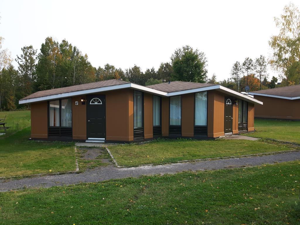 Chalets Du Lac Matapedia Val-Brillant Zewnętrze zdjęcie