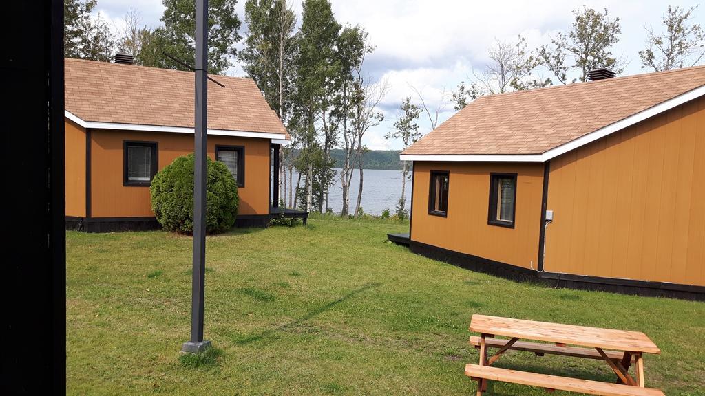 Chalets Du Lac Matapedia Val-Brillant Zewnętrze zdjęcie